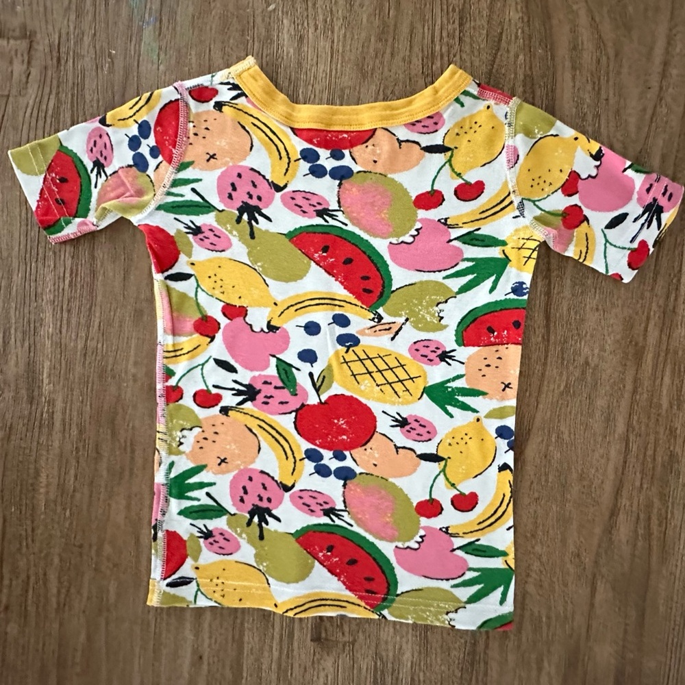 Hanna Andersson Fruit Print Kids Pajama Set - Yellow and Red - Picture 3 of 6